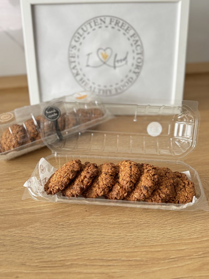 Gluten-Free Oat Cookies with Dark Chocolate - Image 2