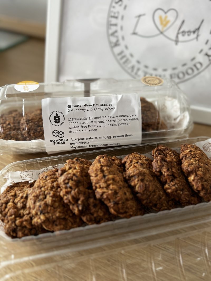 Gluten-Free Oat Cookies with Dark Chocolate