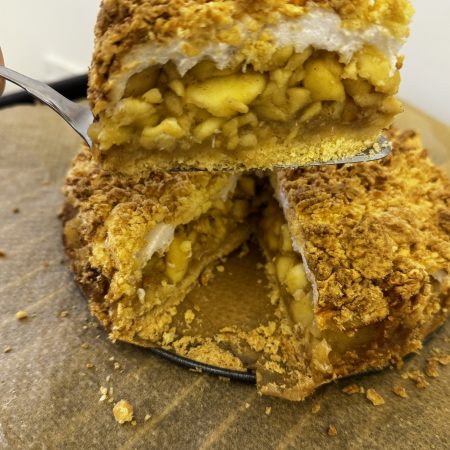 GLUTEN FREE APPLE PIE WITH LIGHT MERINGUE LAYER