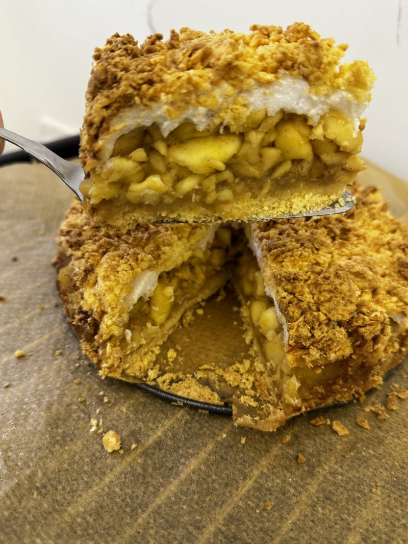 GLUTEN FREE APPLE PIE WITH LIGHT MERINGUE LAYER