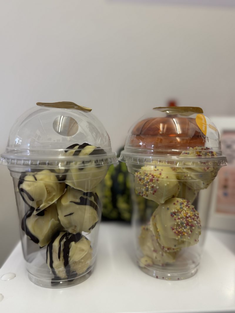 Gluten-Free Cakepops - Image 2