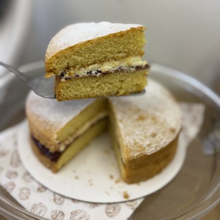 GLUTEN FREE VICTORIA SPONGE CAKE