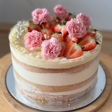 Gluten Free Strawberries Cake Click & Collect Only